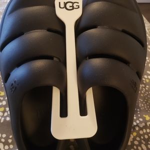 Uggs clogs